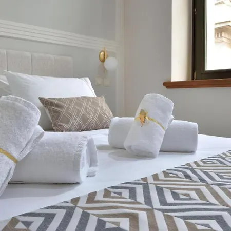 Exquisite 1 Bedroom Izuru Acropolis View Platia Agion Asomaton Villa *